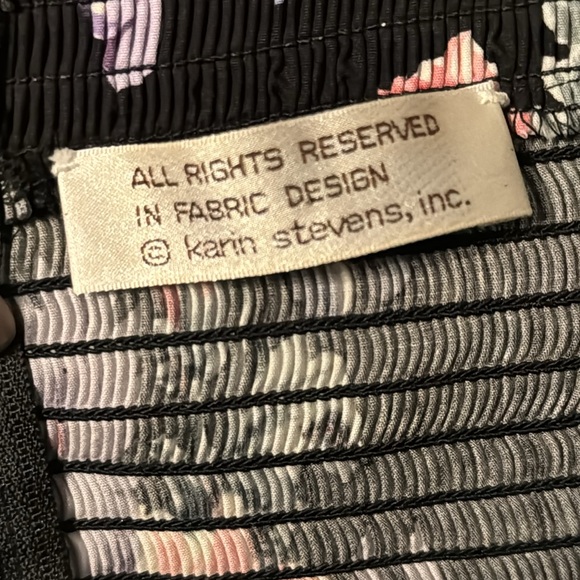 Vintage Floral Dress - Picture 16 of 16